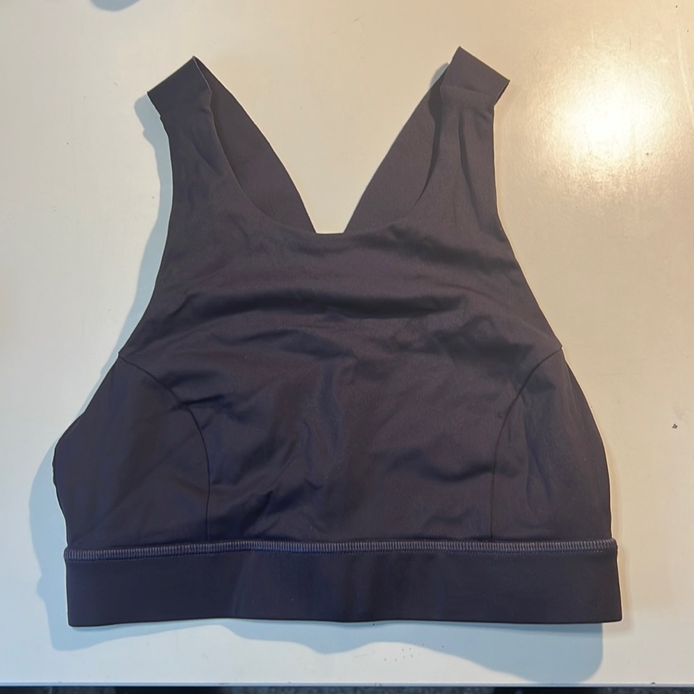 lululemon Navy Fast & Free sports bra size 4